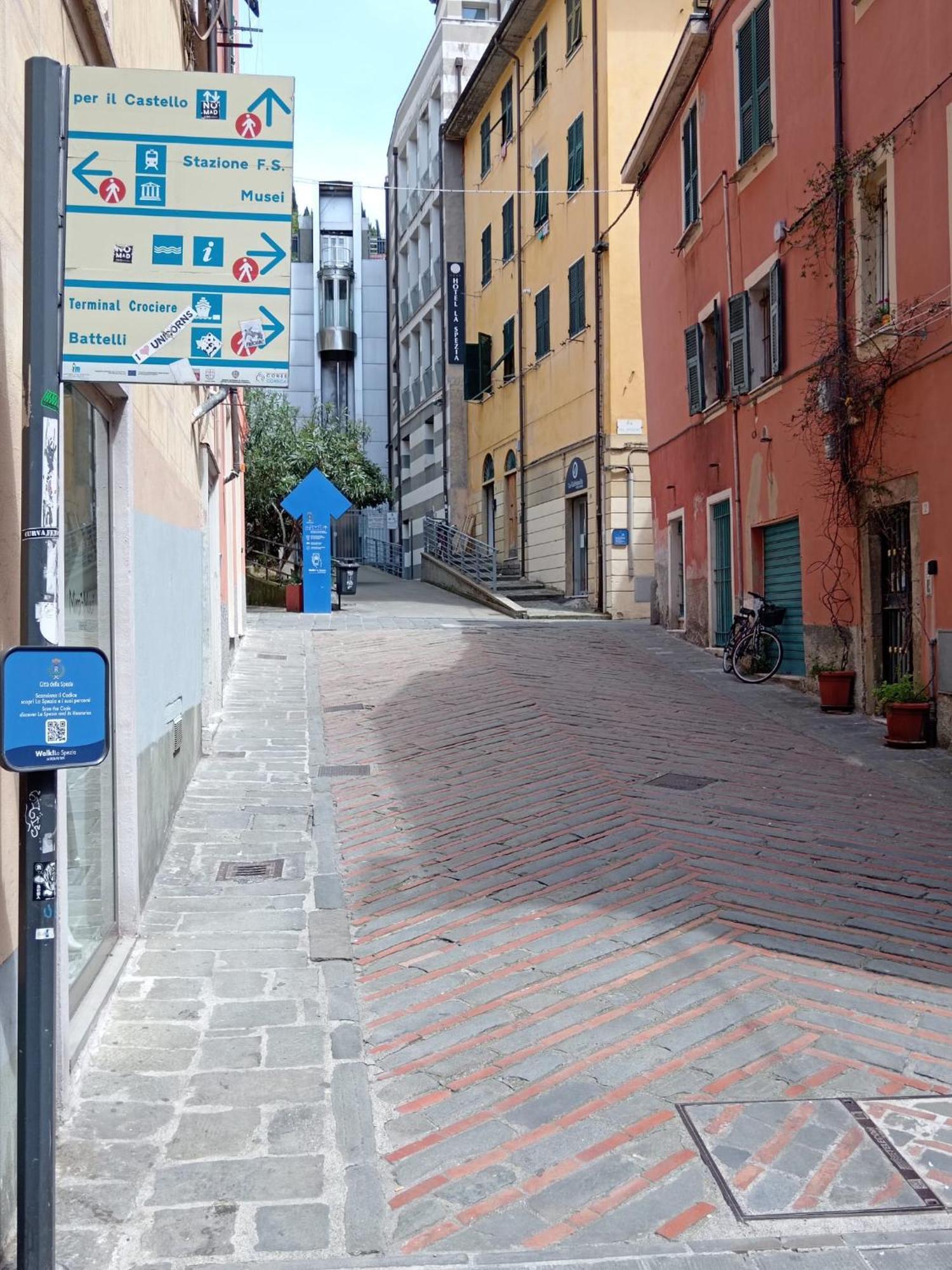 Indipendence Home La Spezia Exteriér fotografie